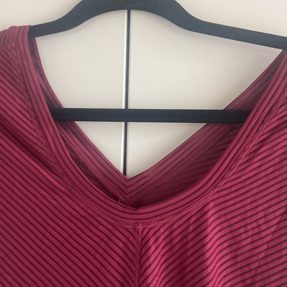 Lululemon Ahead By Miles Short Sleeve - Picture 13 of 13